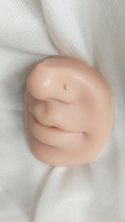 22ct Gold | Pearl Nose Stud | 042