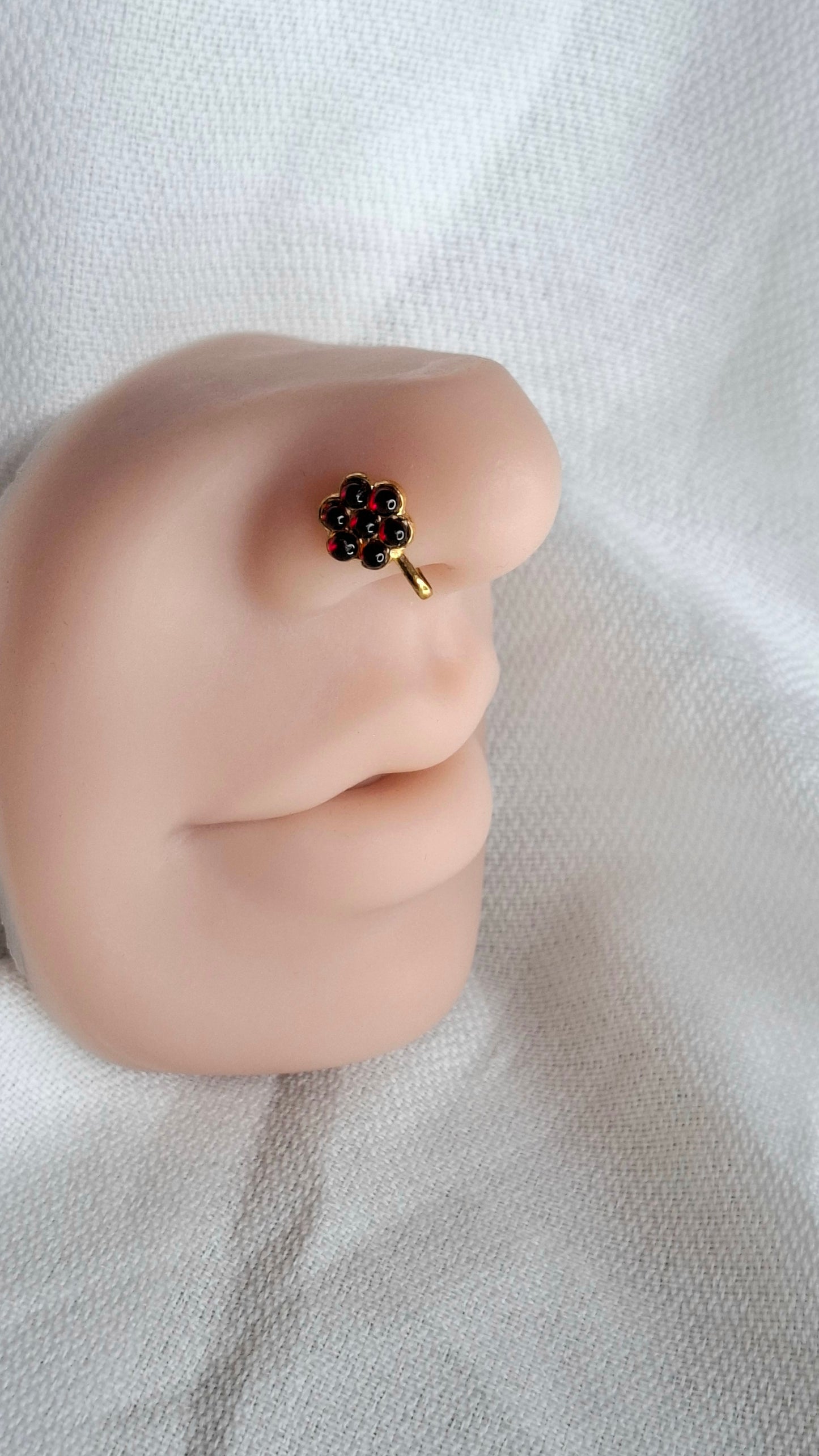 KEMP NOSE PIN
