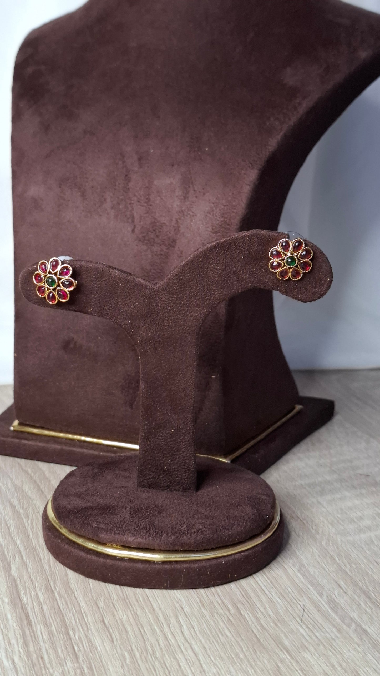 BUDGET CHOKER SET