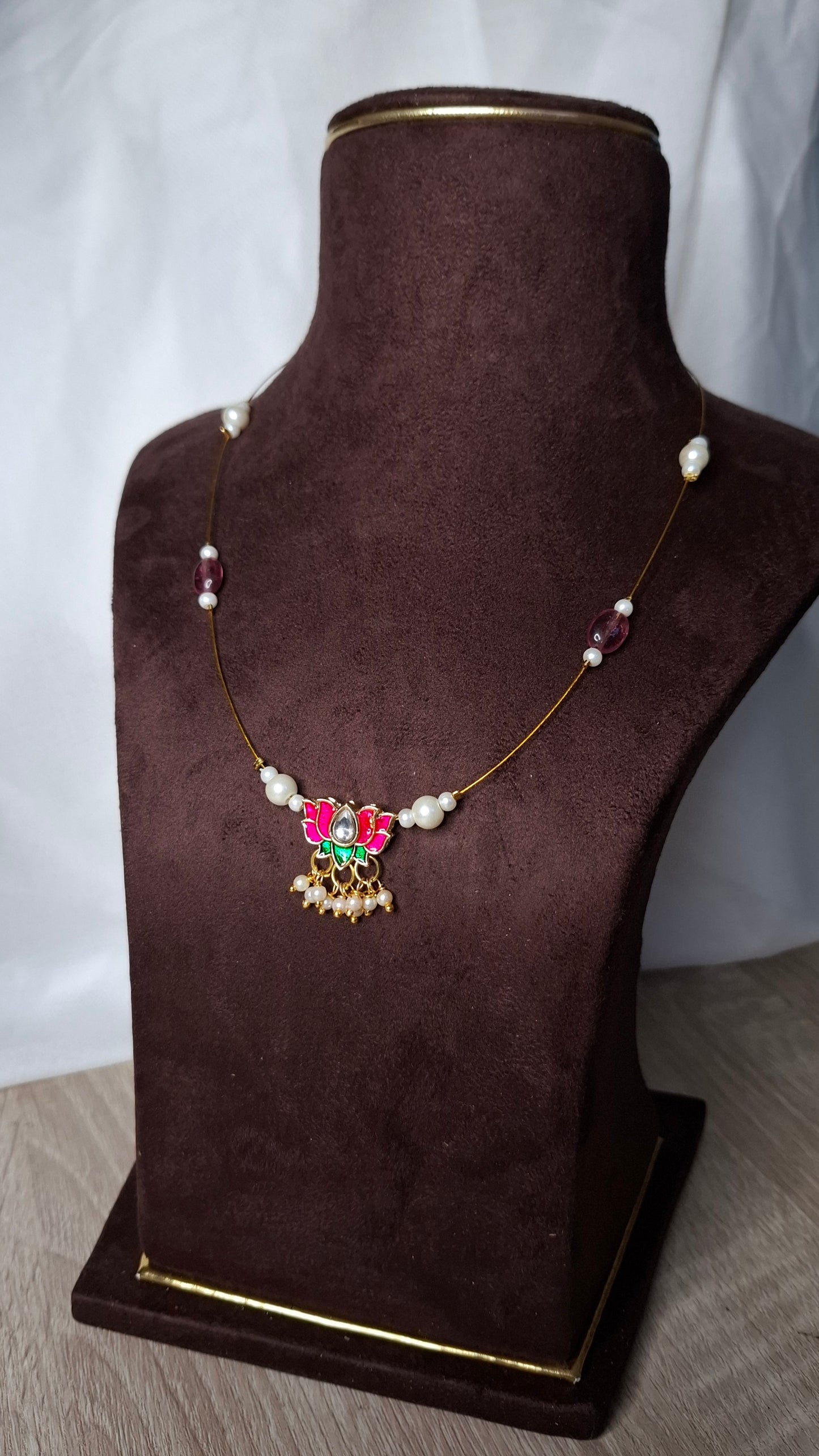 JADAU LOTUS INVISIBLE CHAIN