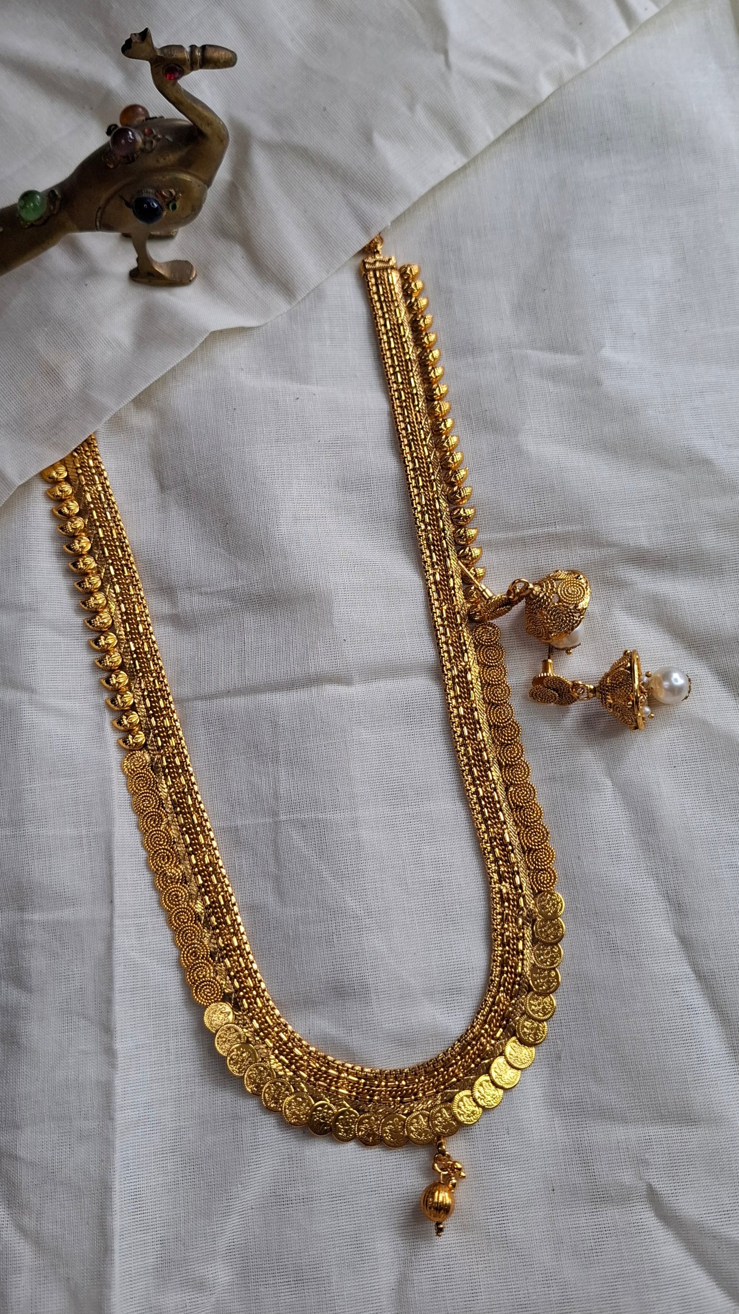 GOLD COIN AARAM 010