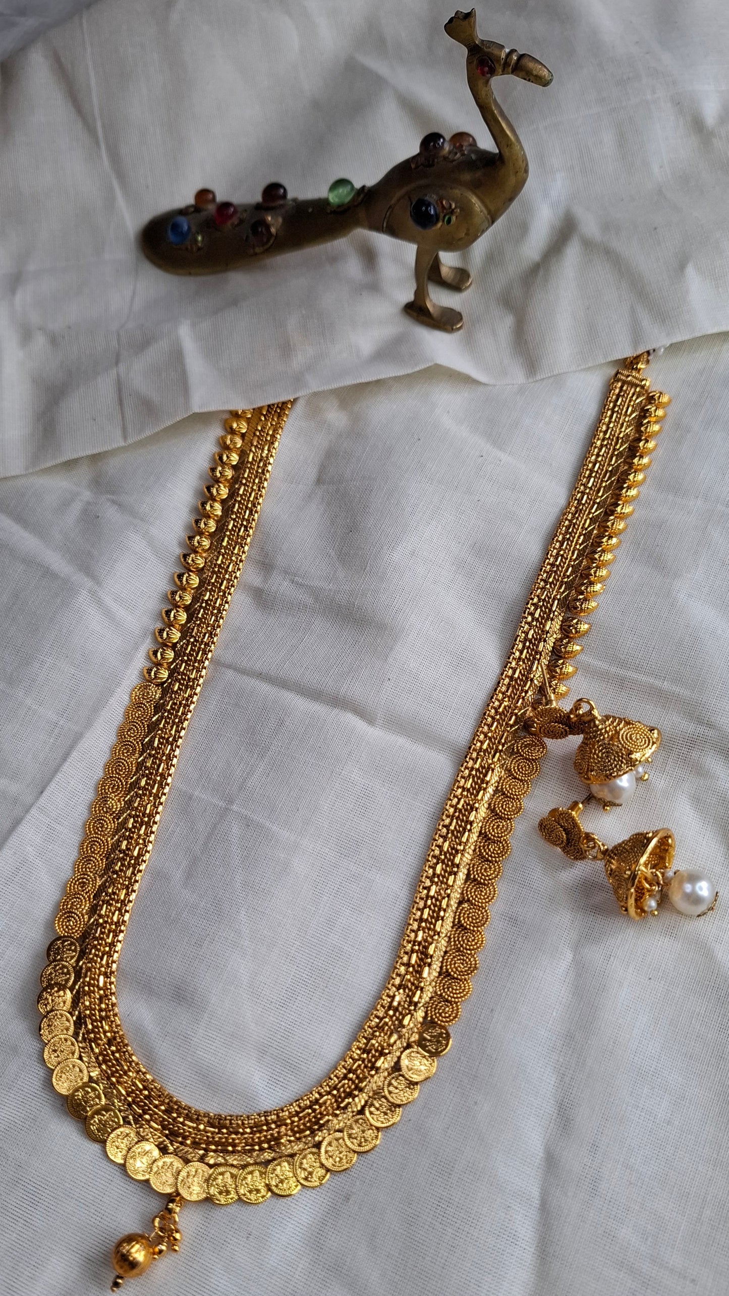 GOLD COIN AARAM 010