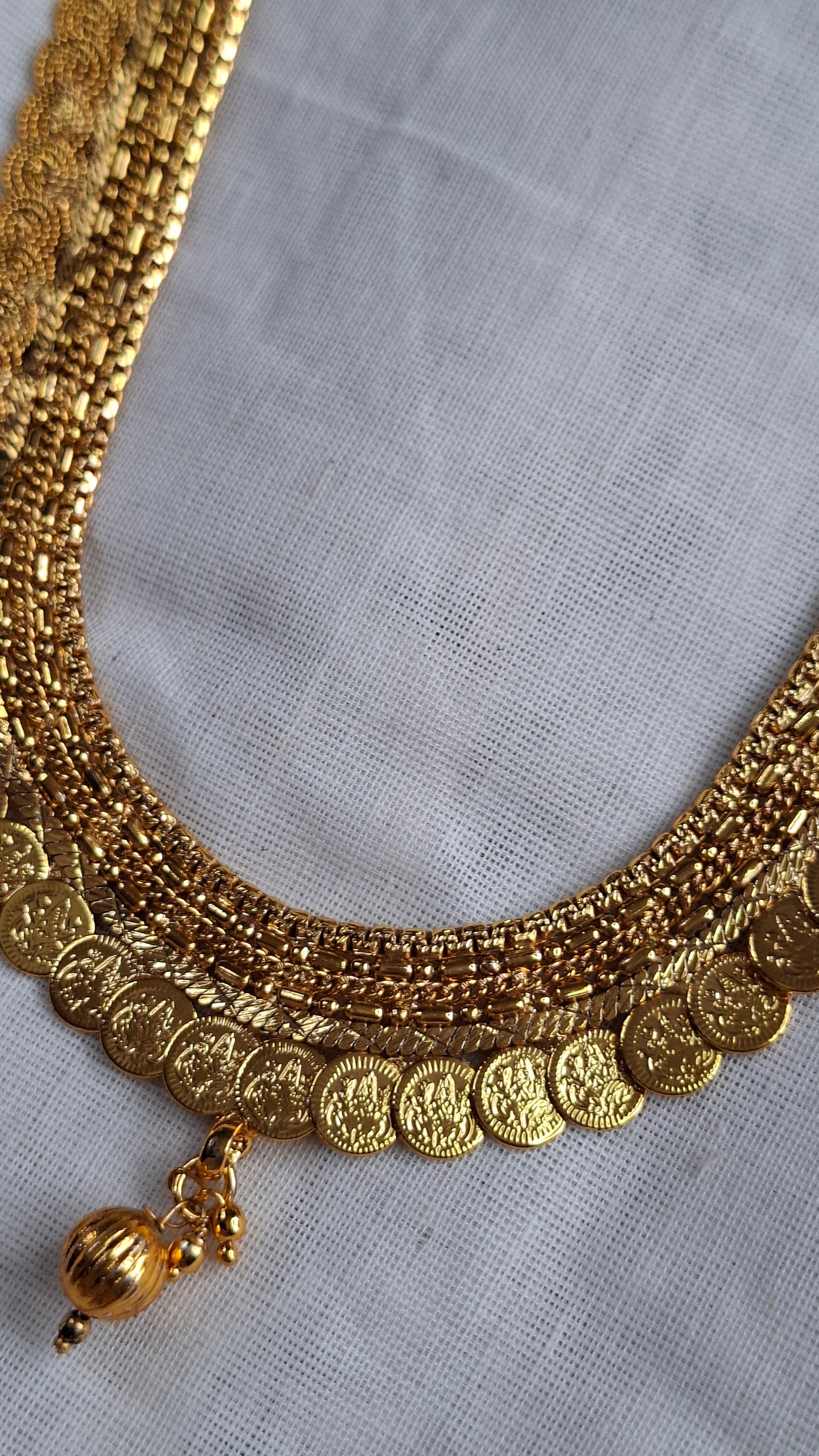 GOLD COIN AARAM 010