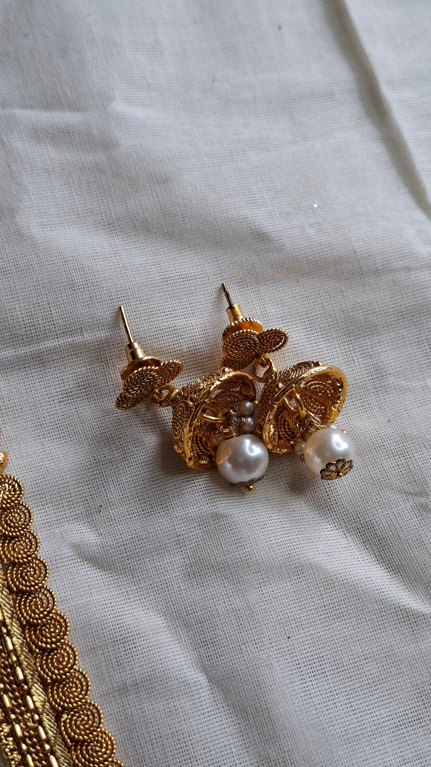 GOLD COIN AARAM 010