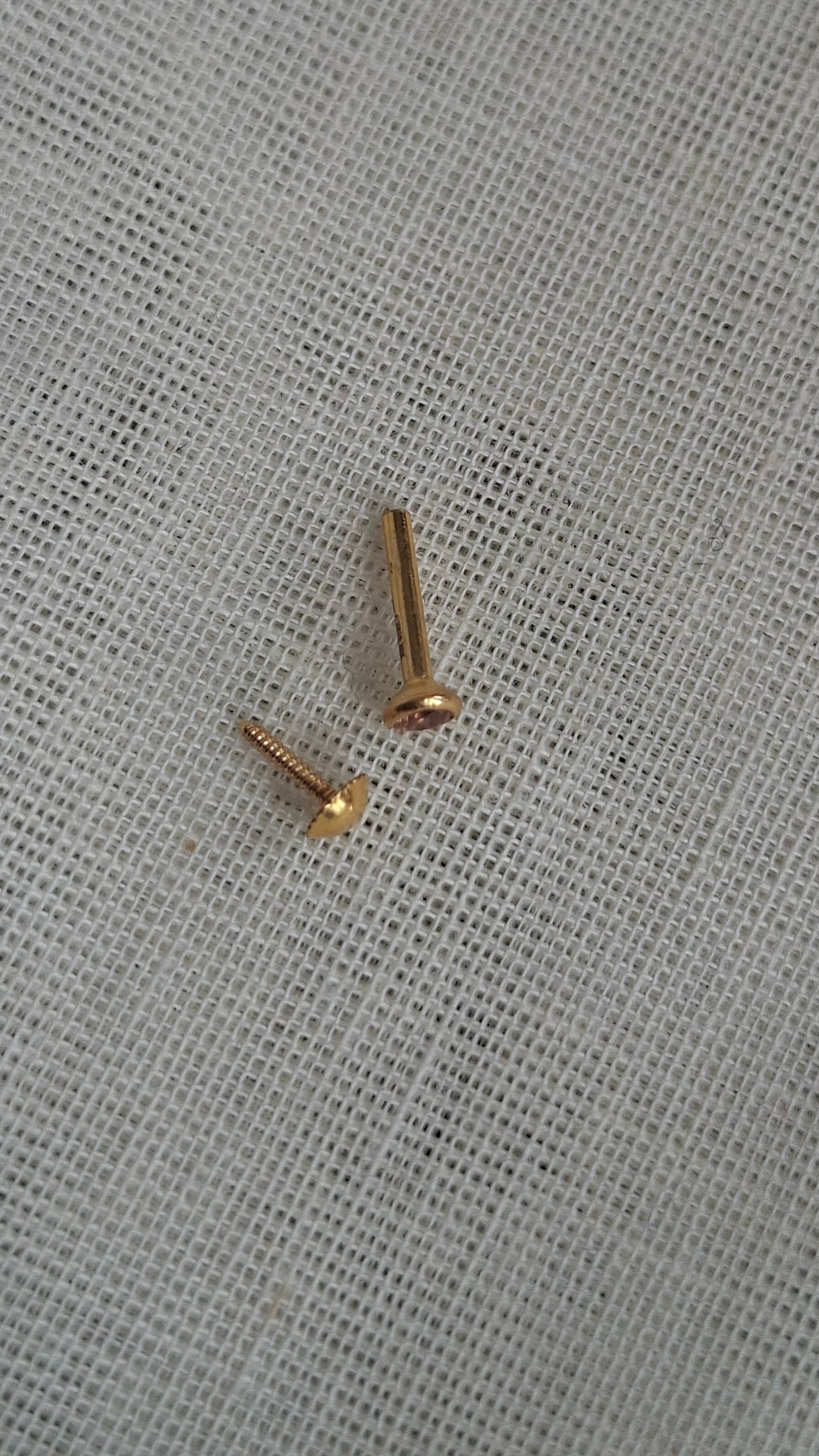 22ct Gold | CZ Nose Stud | 050