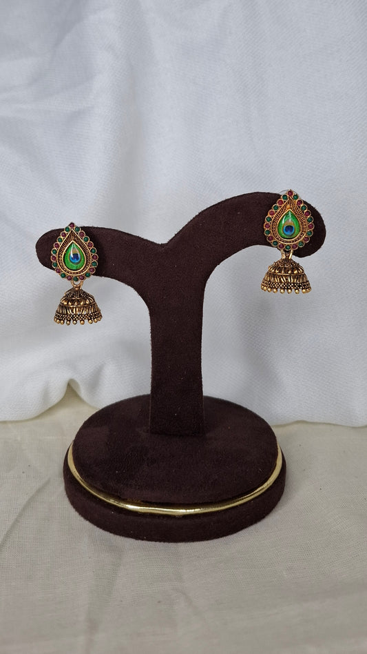 PEACOCK JUMKHAS E0302