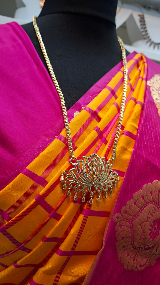 1 GRAM GOLD LOTUS PADAKAM