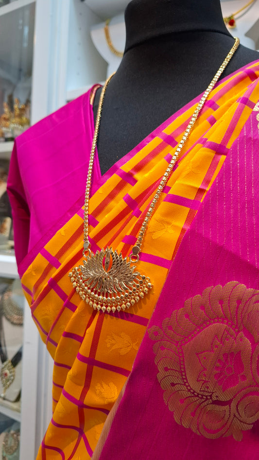 1 GRAM GOLD LOTUS PADAKAM 0023