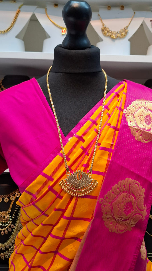 1 GRAM GOLD LOTUS PADAKAM 0023