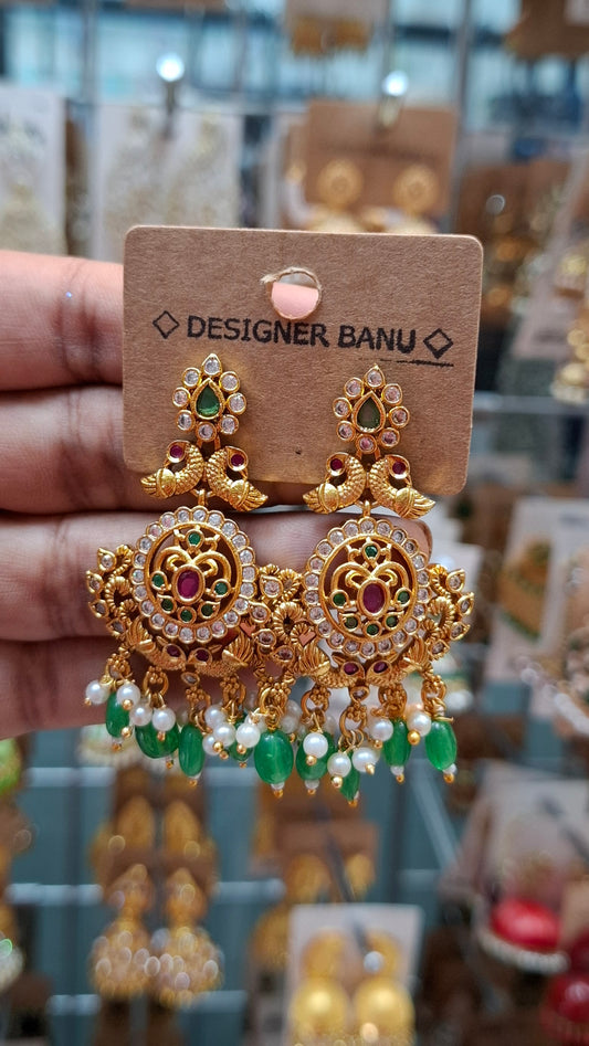 ANTIQUE GOLD EARRINGS E0142
