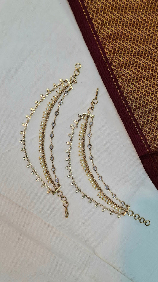 GOLD EAR CHAINS 010