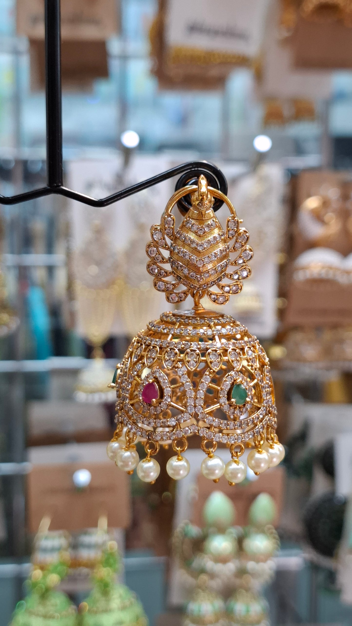 ANTIQUE GOLD JUMKHAS E0307