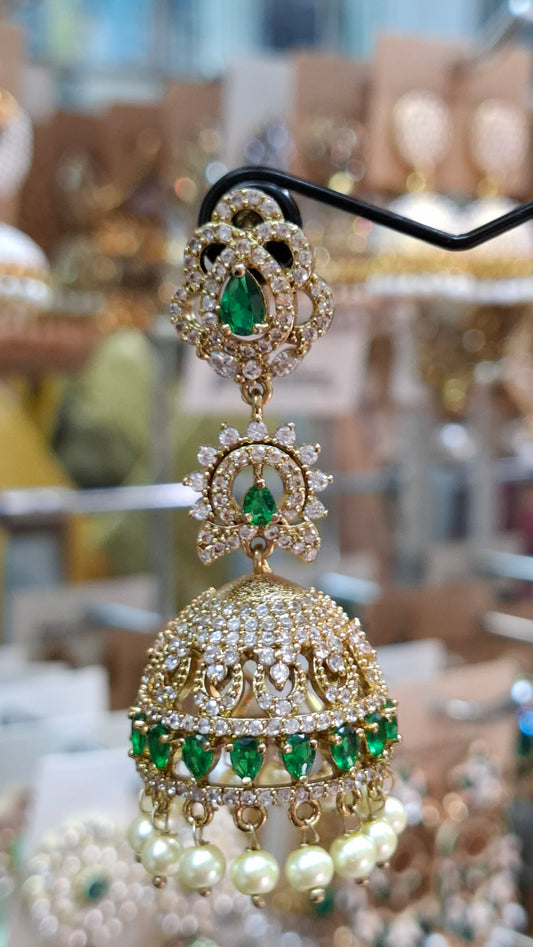 ANTIQUE GOLD JUMKHAS E0312