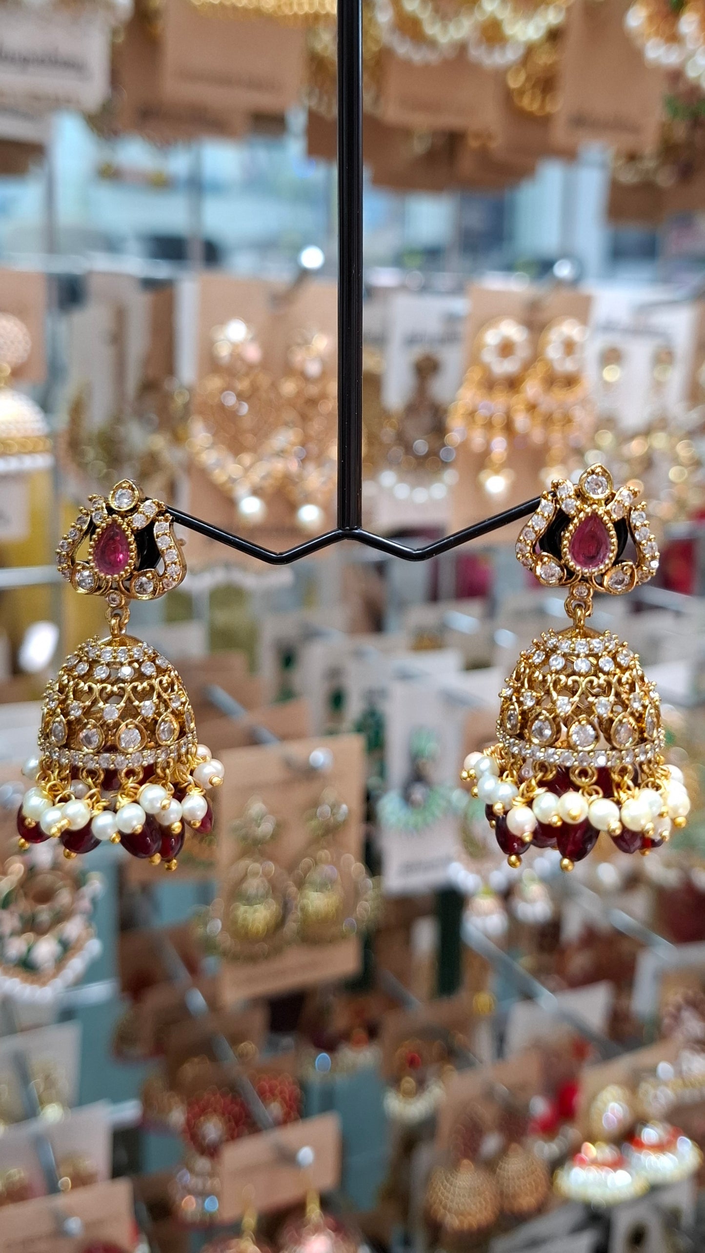 ANTIQUE GOLD JUMKHAS E0313