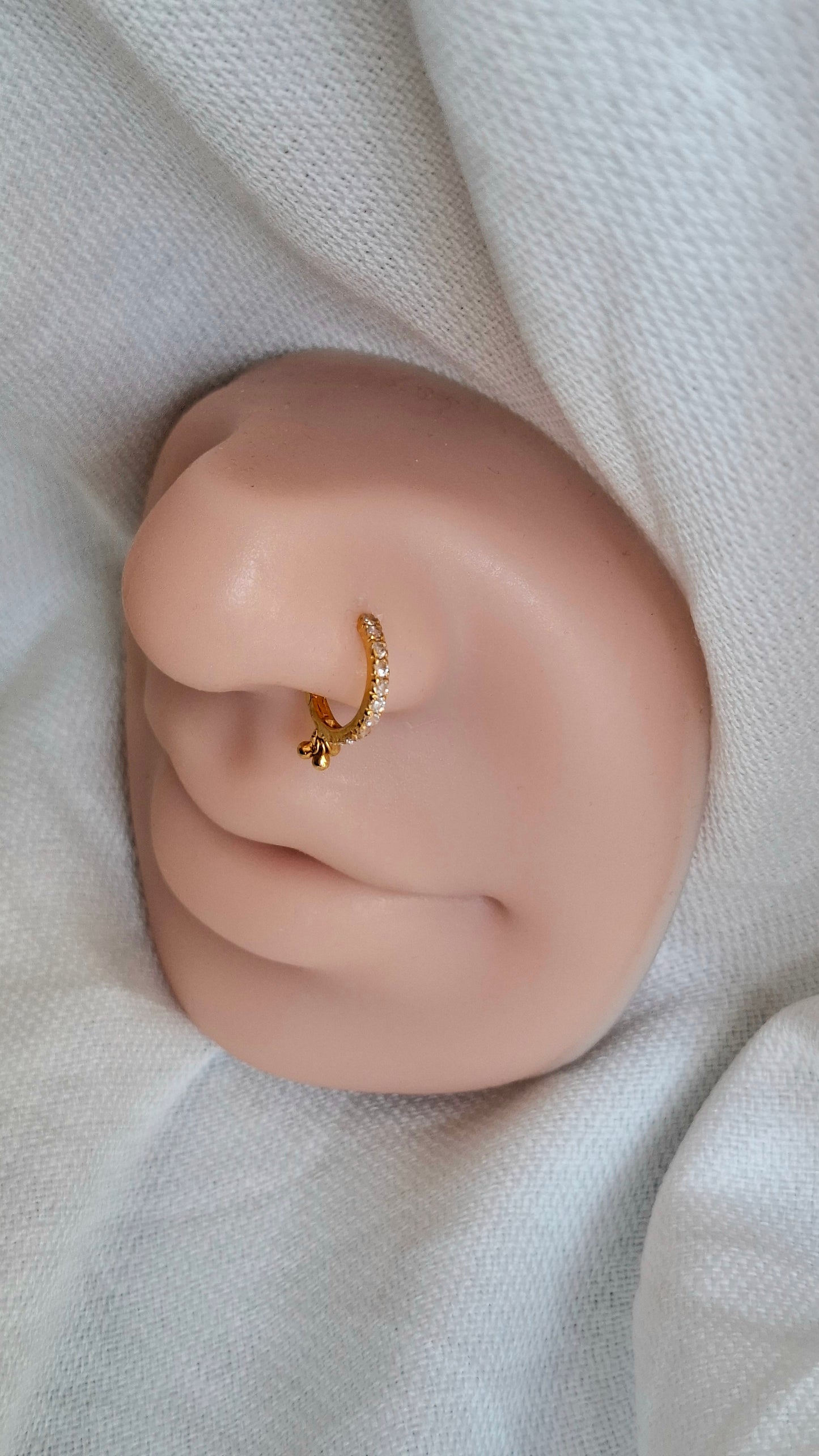 18ct Gold | CZ Nose ring | 059