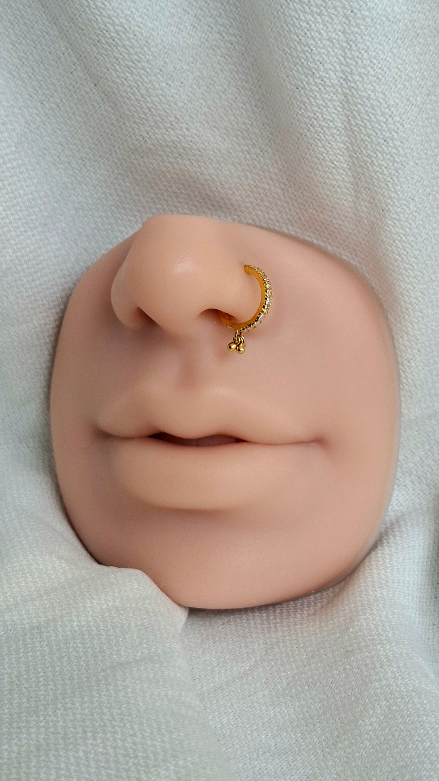 18ct Gold | CZ Nose ring | 059