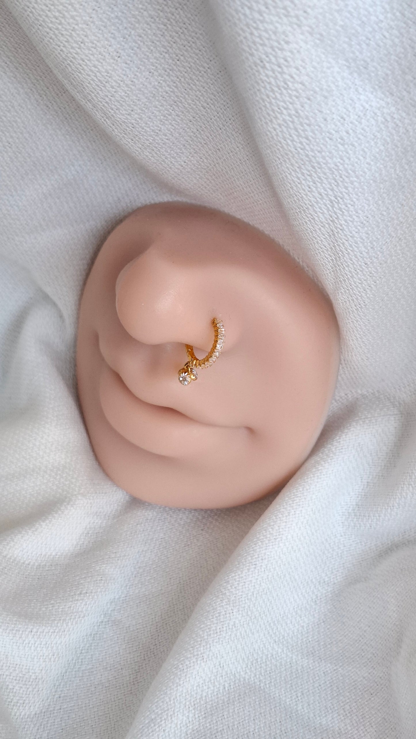 18ct Gold | CZ Nose ring | 060