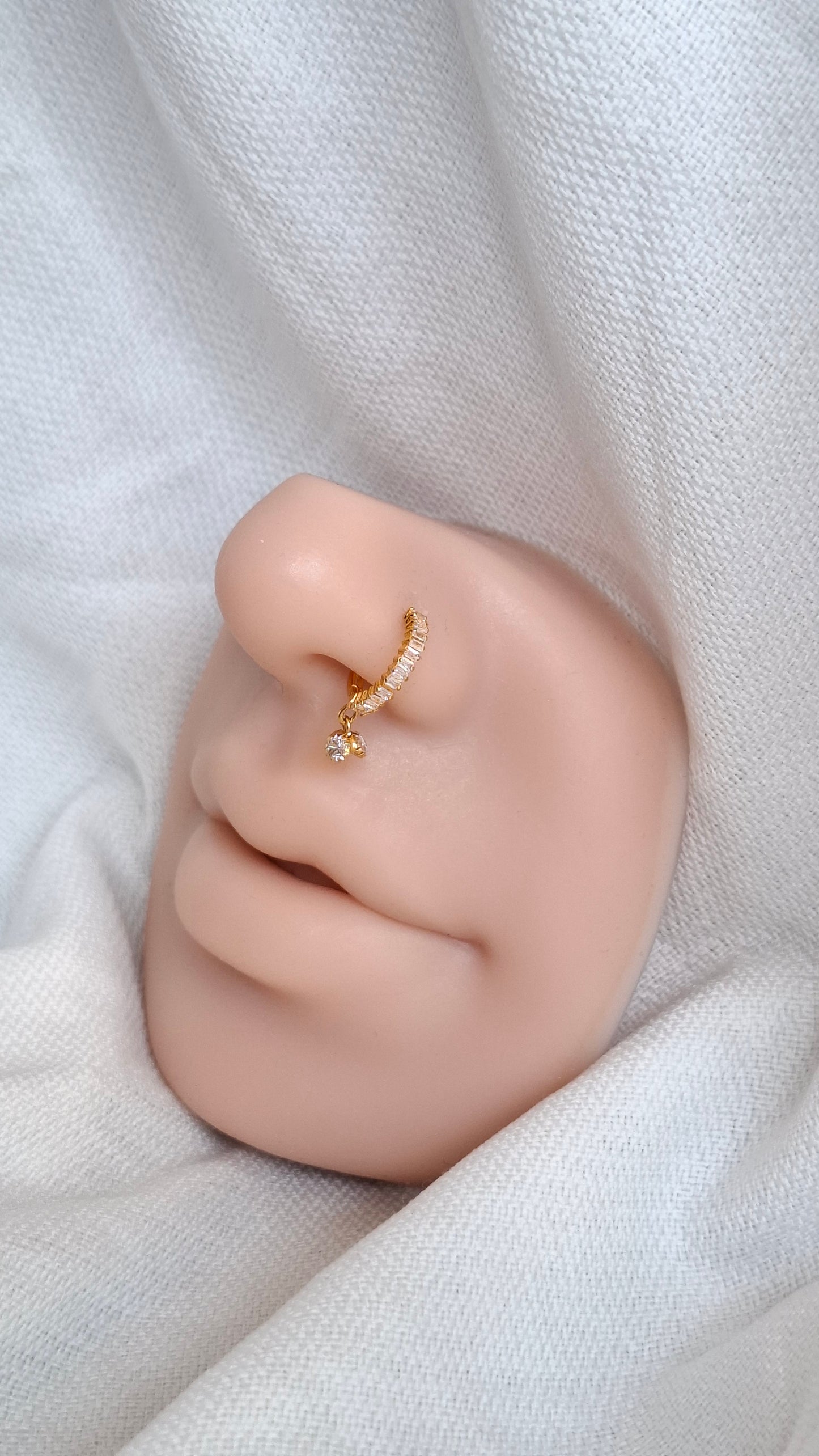 18ct Gold | CZ Nose ring | 060