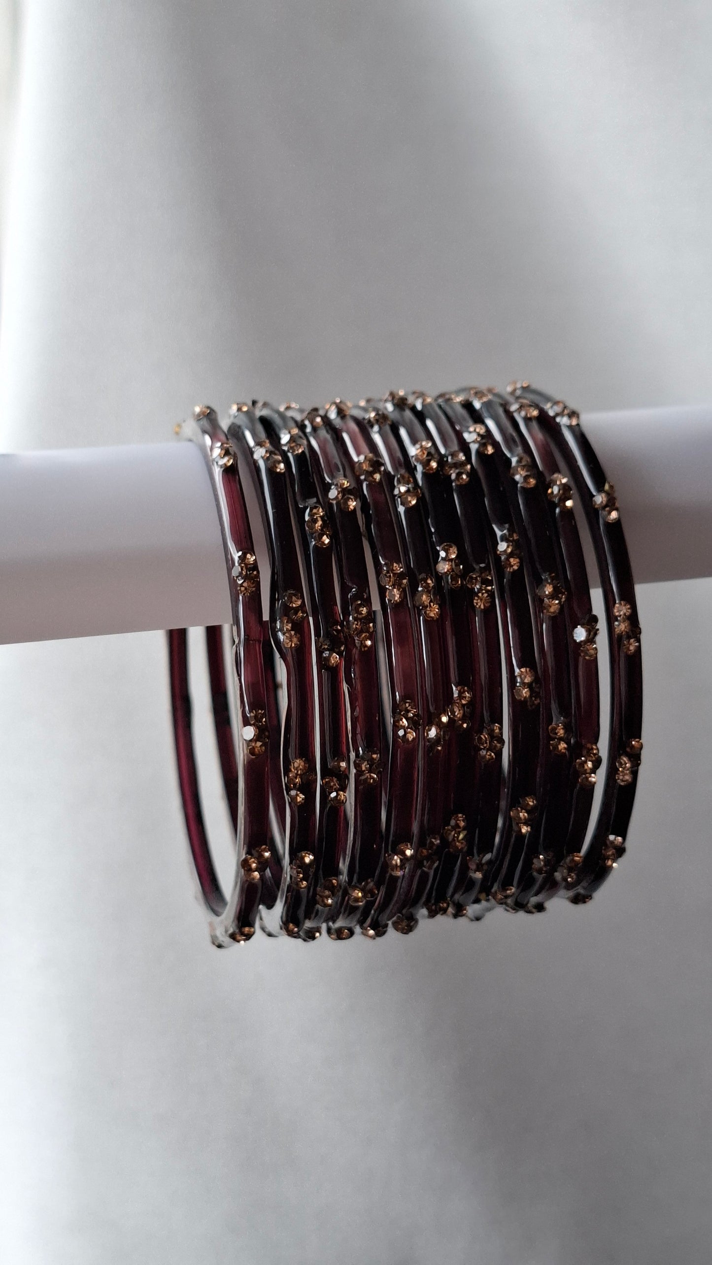 RAIN DROP BANGLES (BROWN)