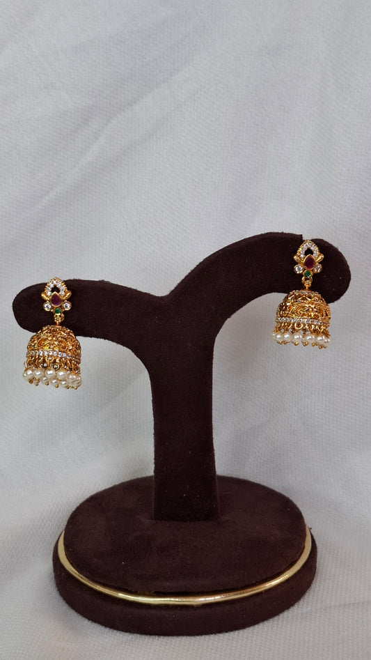 ANTIQUE GOLD JUMKHAS E0316