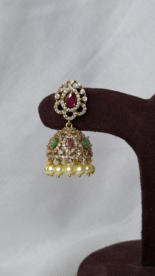 ANTIQUE GOLD JUMKHAS E0332