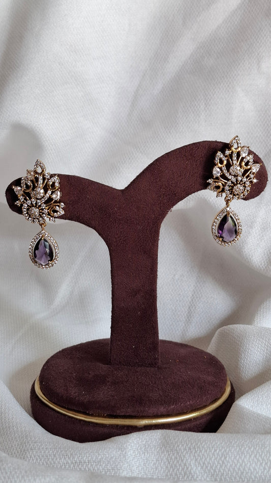 ANTIQUE GOLD EARRINGS E0338