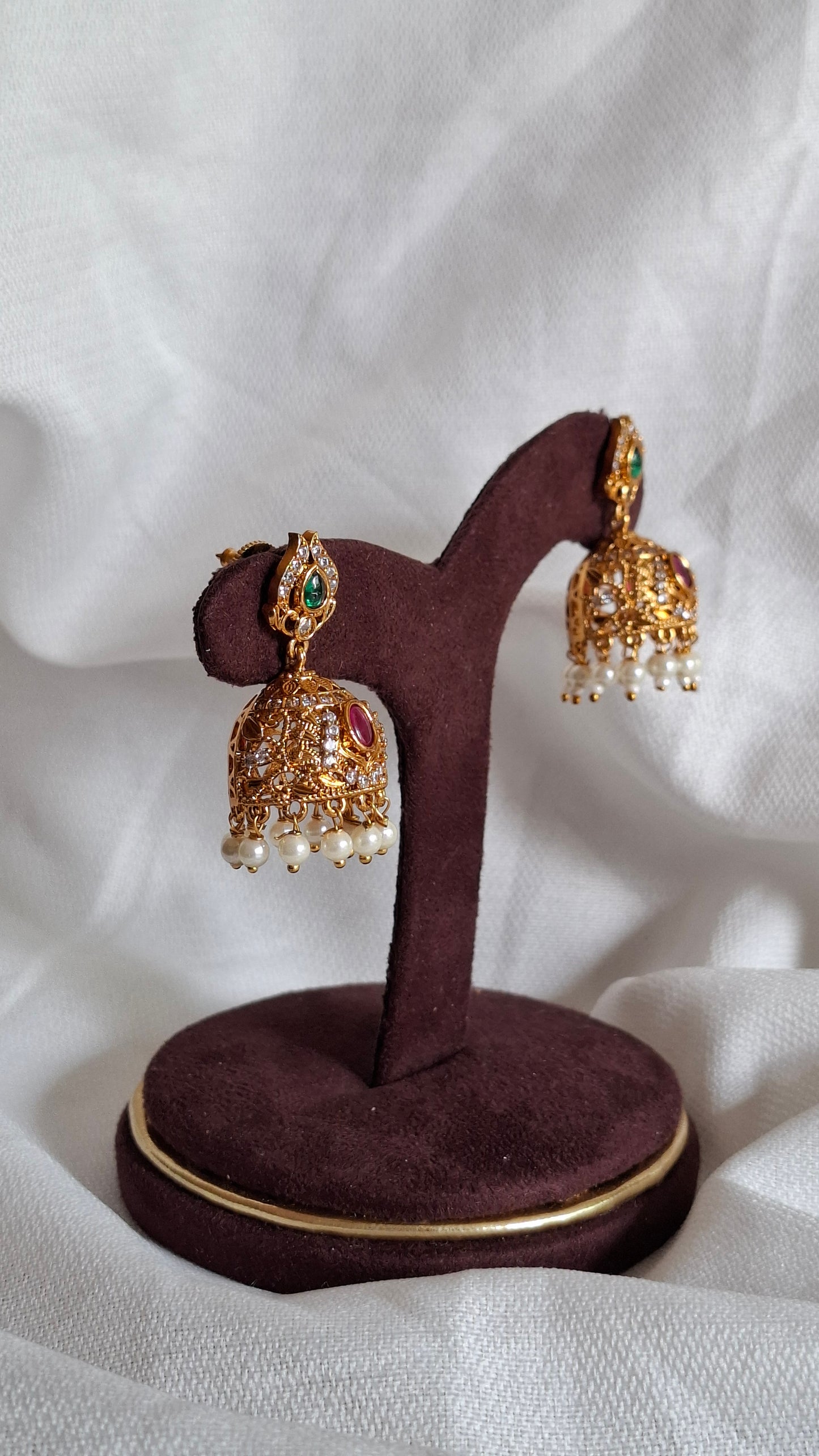 ANTIQUE GOLD JUMKHAS E0339