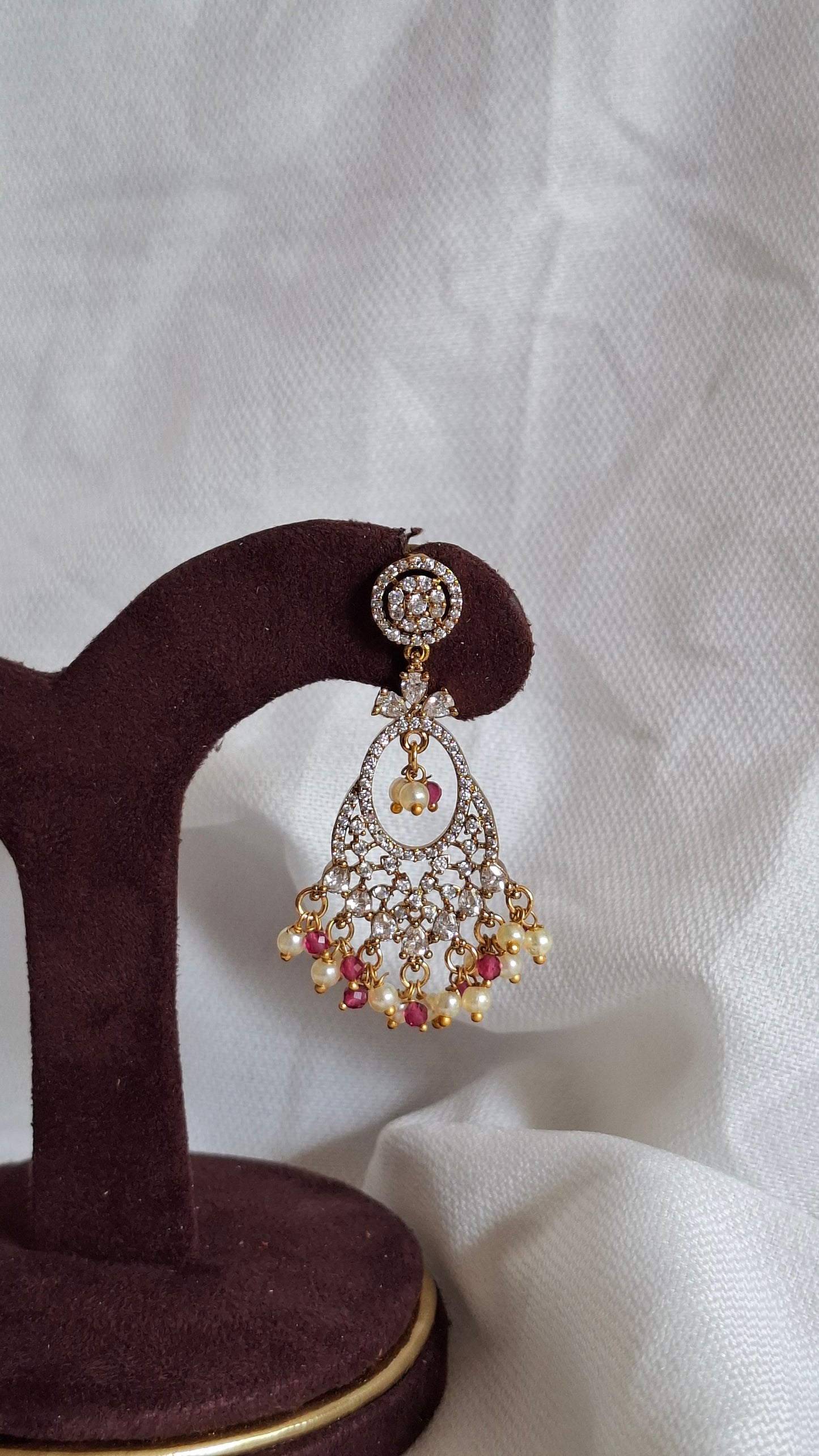 PREMIUM ANTIQUE GOLD EARRINGS E0342