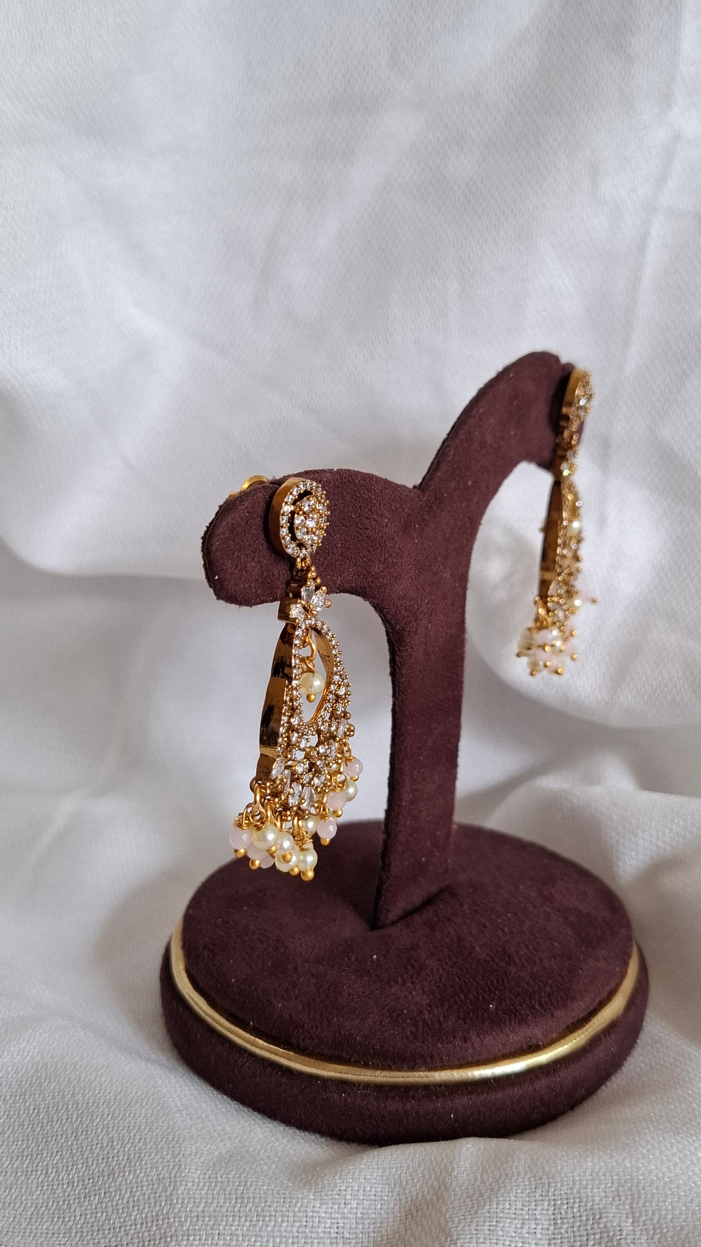 PREMIUM ANTIQUE GOLD EARRINGS E0347