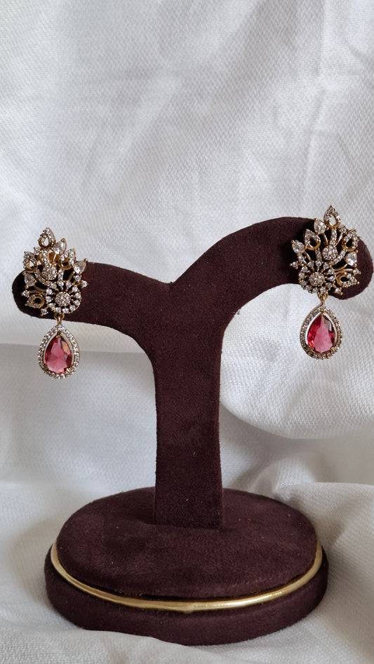 PREMIUM ANTIQUE GOLD EARRINGS E0345