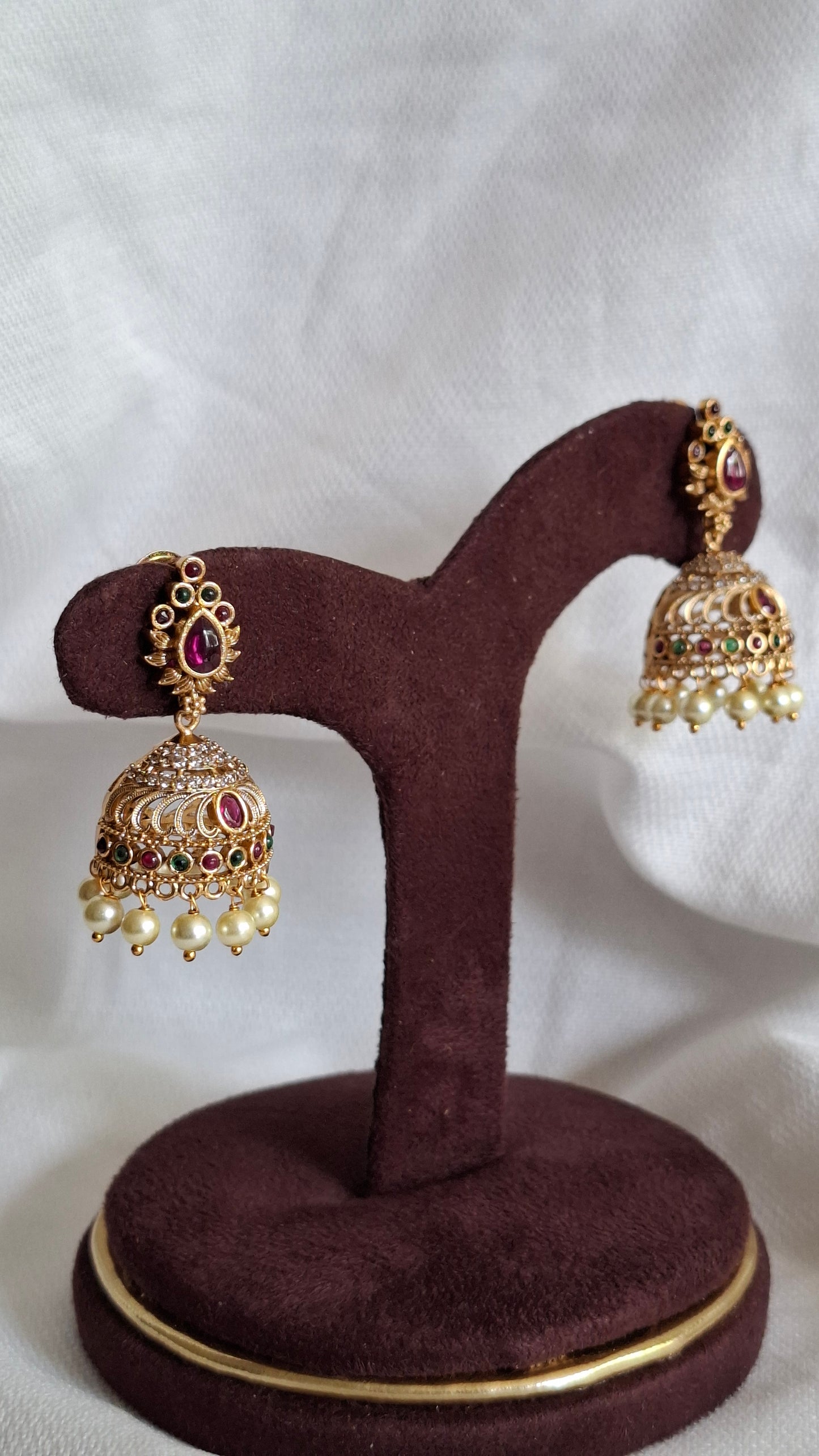 ANTIQUE GOLD JUMKHAS E0349
