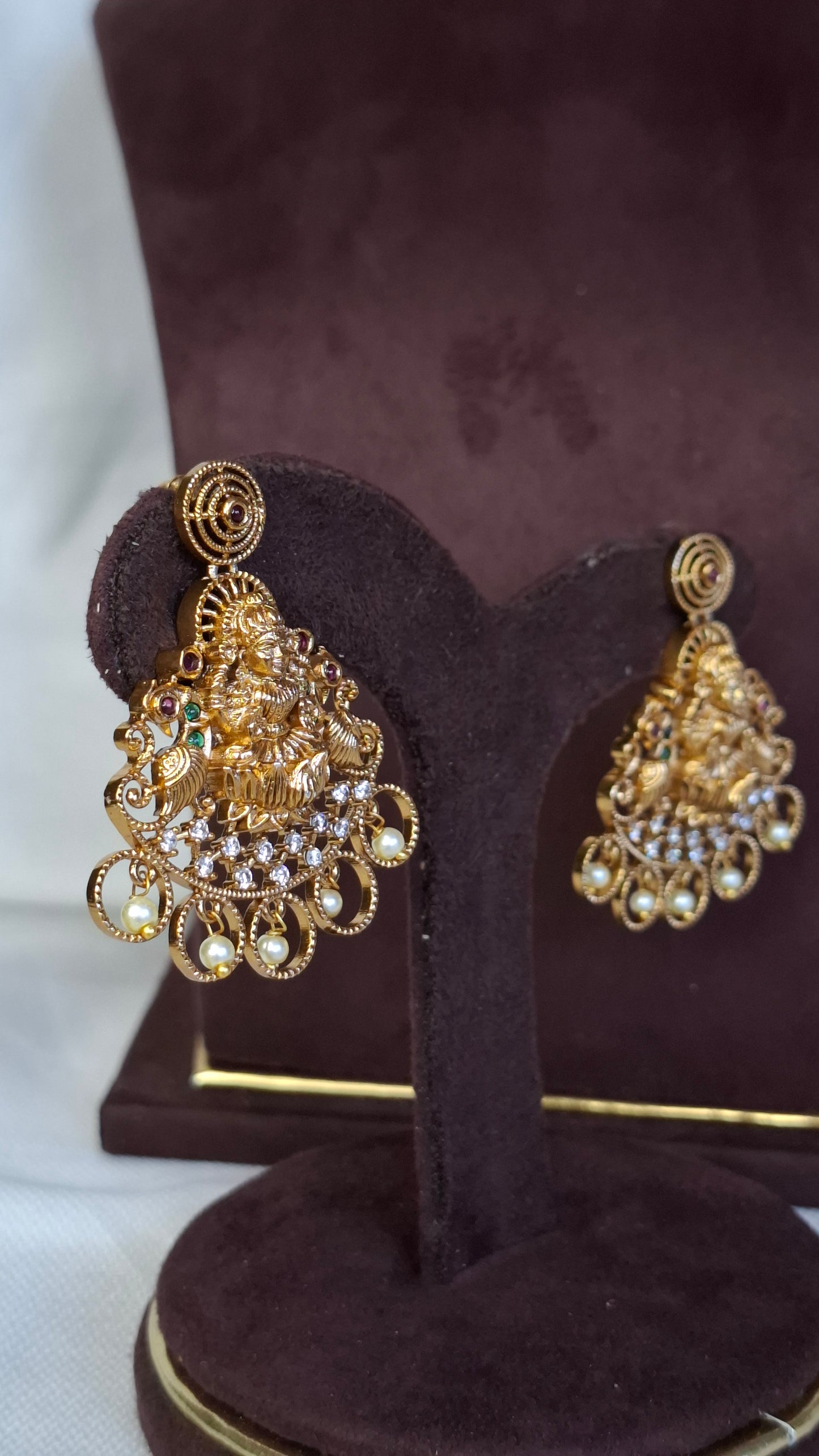 ANTIQUE GOLD CHOKER SET E0215