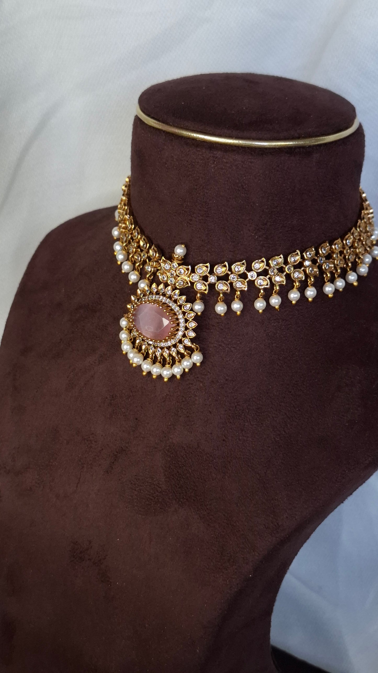 ANTIQUE GOLD SET E0221