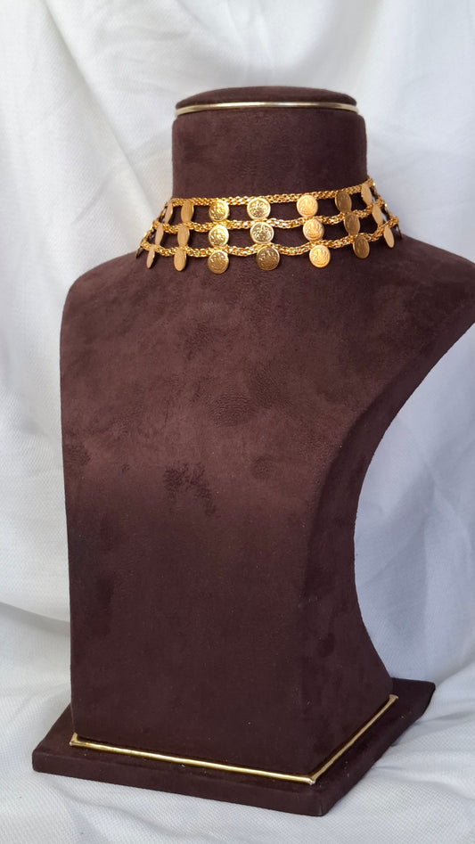 ANTIQUE GOLD SET E0228