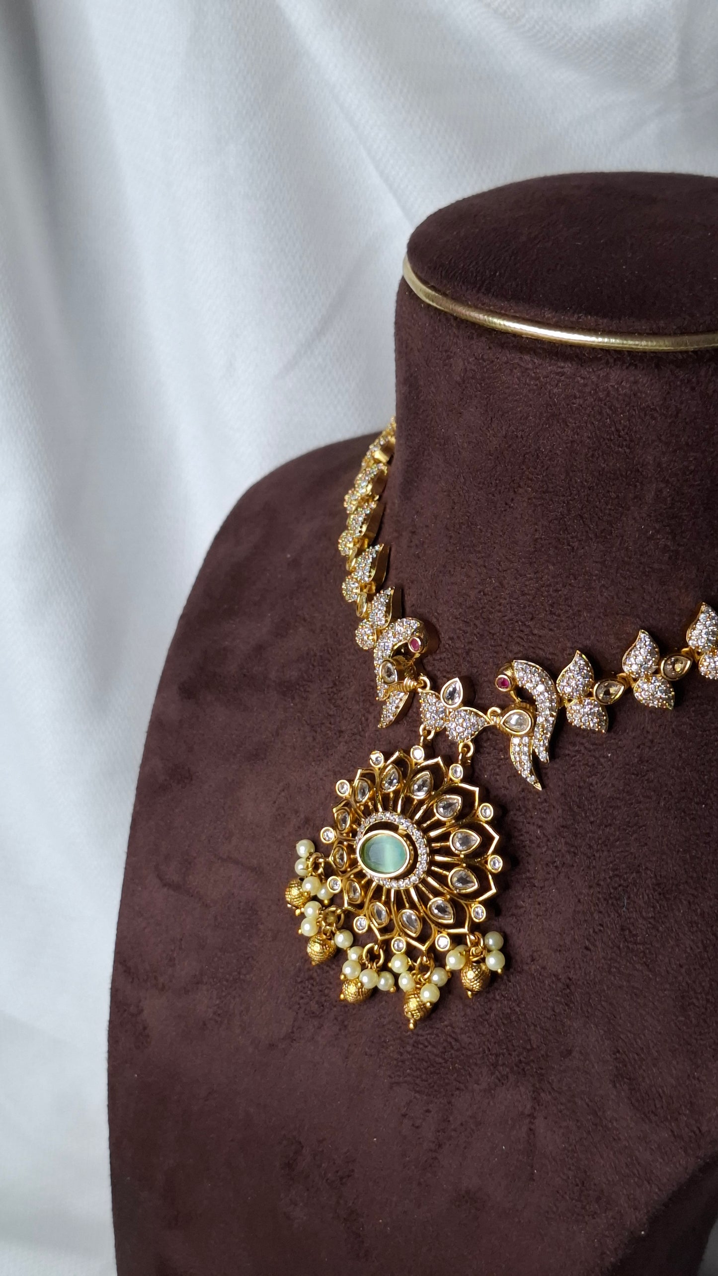 ANTIQUE GOLD CHANGEABLE STONE SET E0233