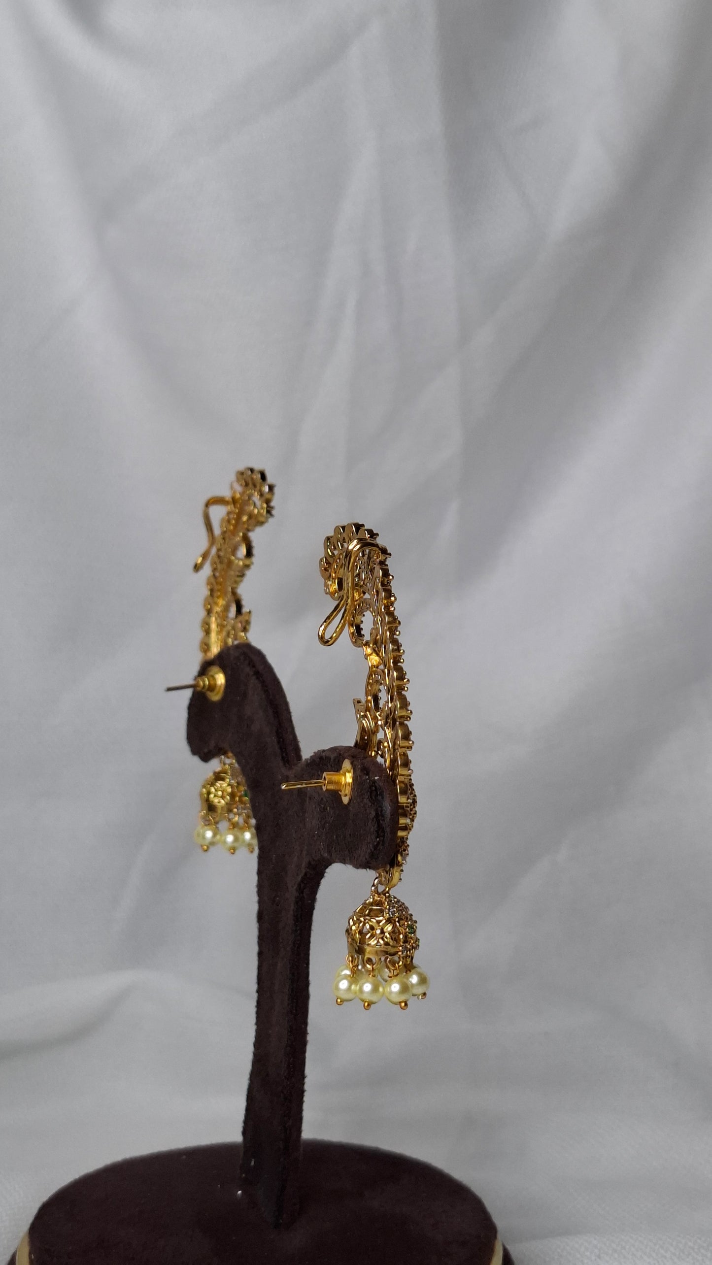 ANTIQUE GOLD EAR CUFF JUMKHAS E0351