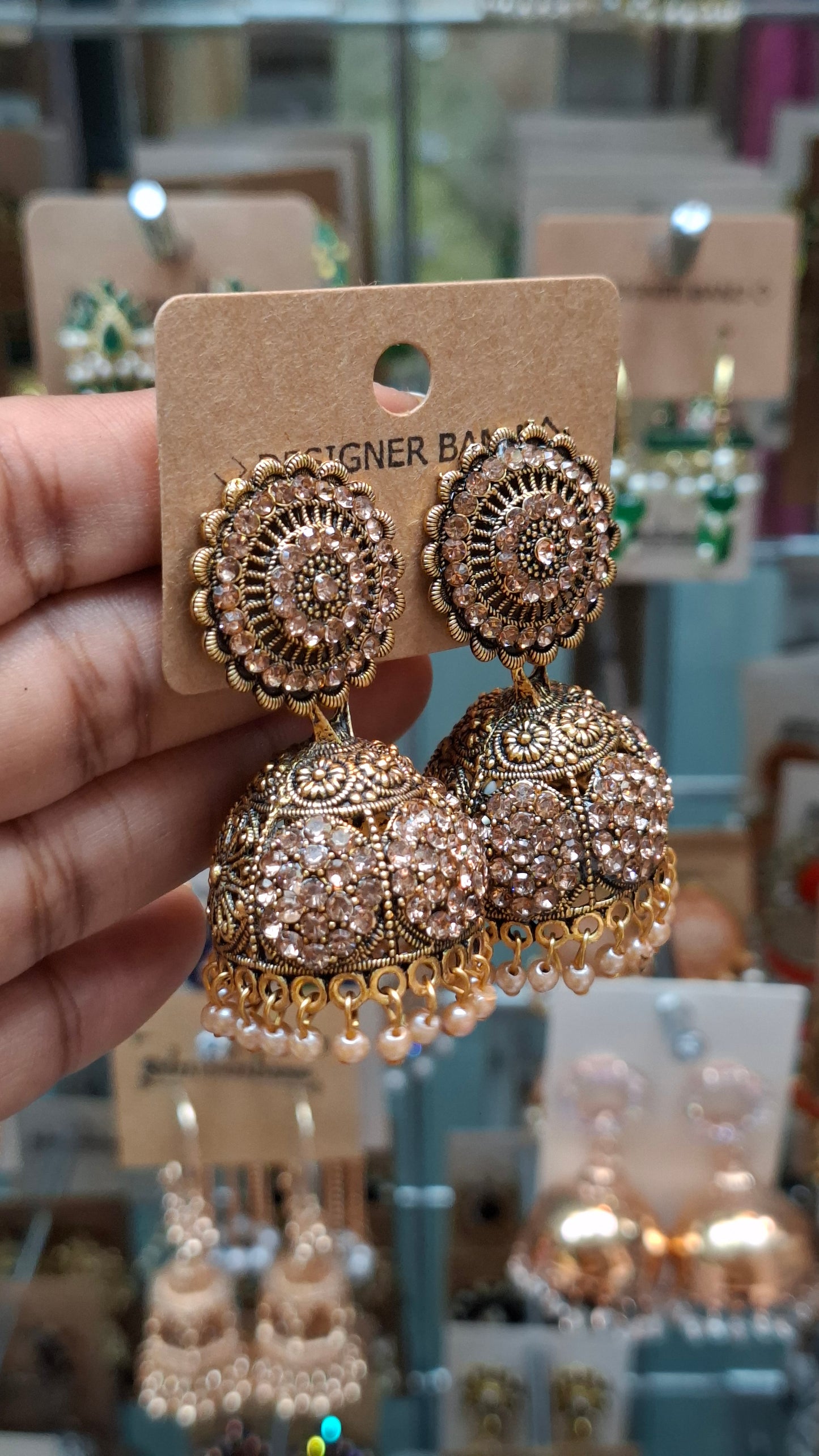 ANTIQUE GOLD JUMKHAS E0353