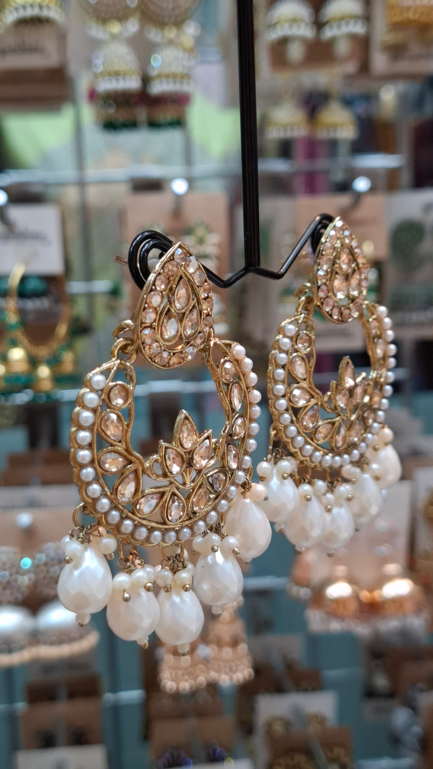 GOLD FASHION EARRINGS E0354