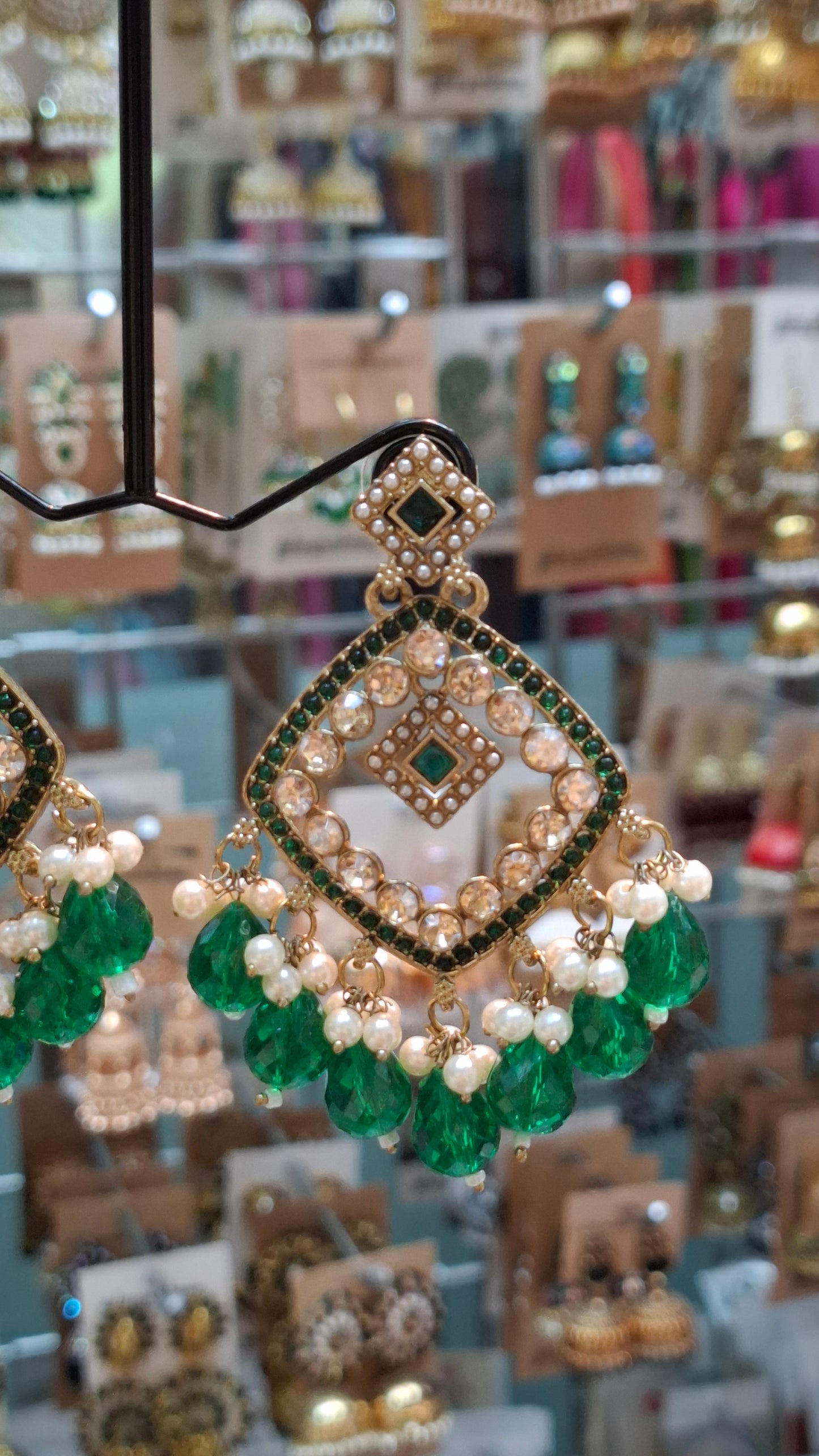 GOLD FASHION EARRINGS E0355