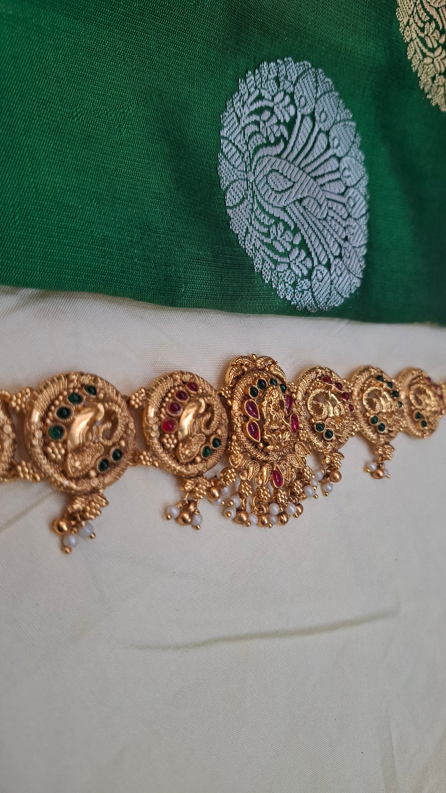 ANTIQUE GOLD WAISTCHAIN 0058