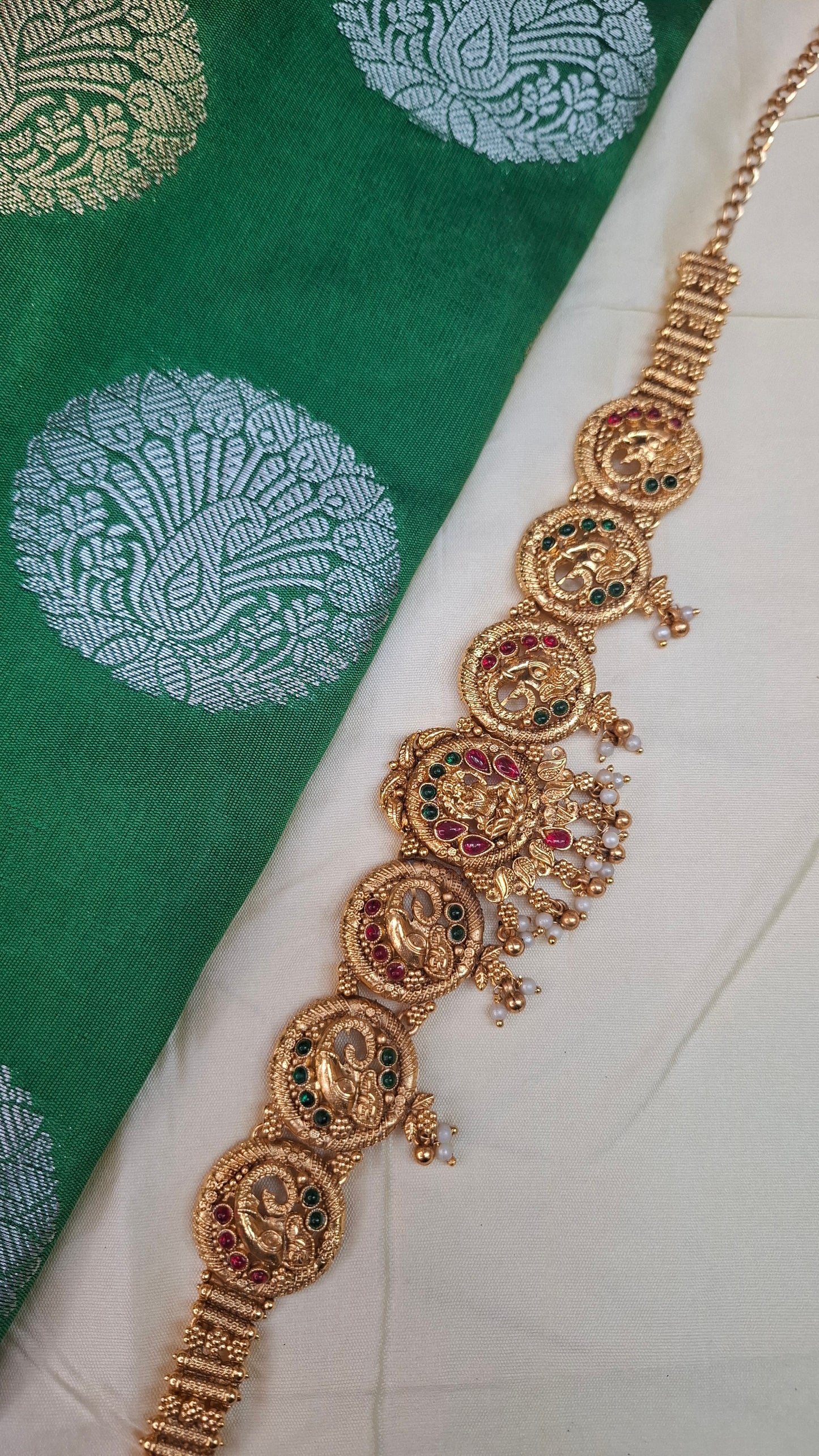 ANTIQUE GOLD WAISTCHAIN 0058