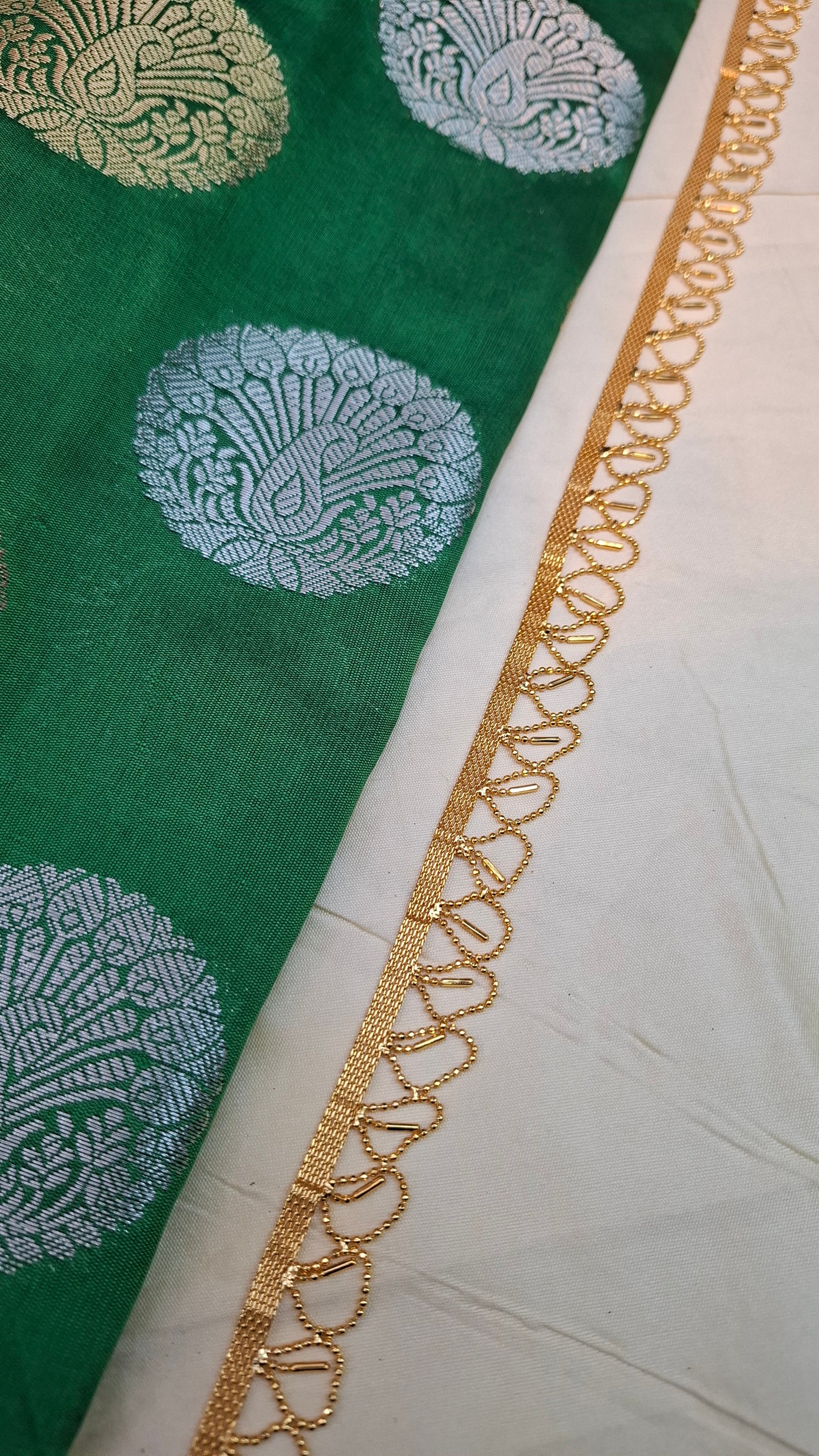 GOLD WAISTCHAIN 0066