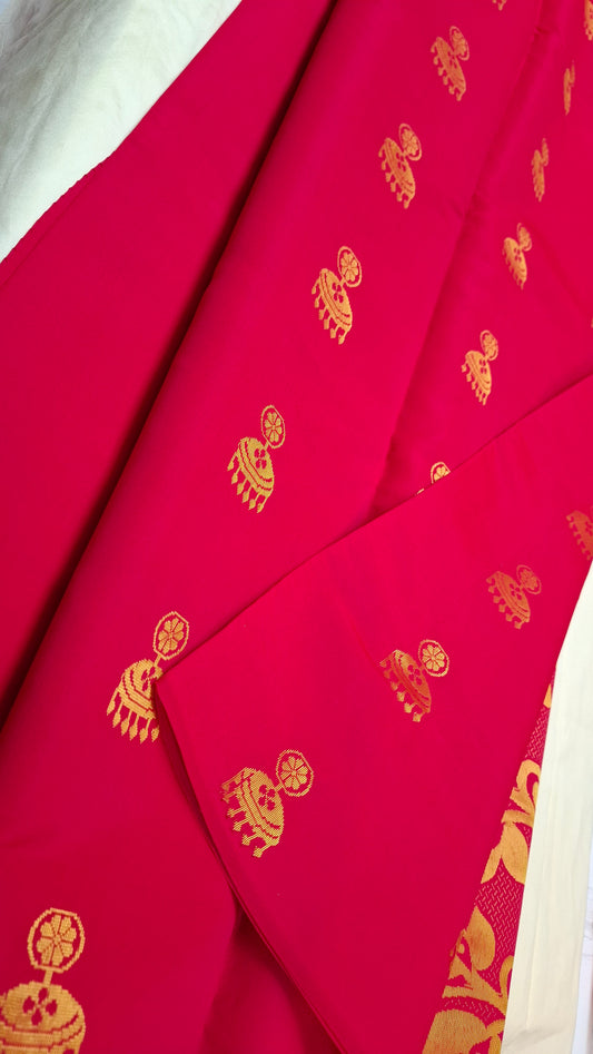 MAGENTA BORDERLESS SOFT SILK