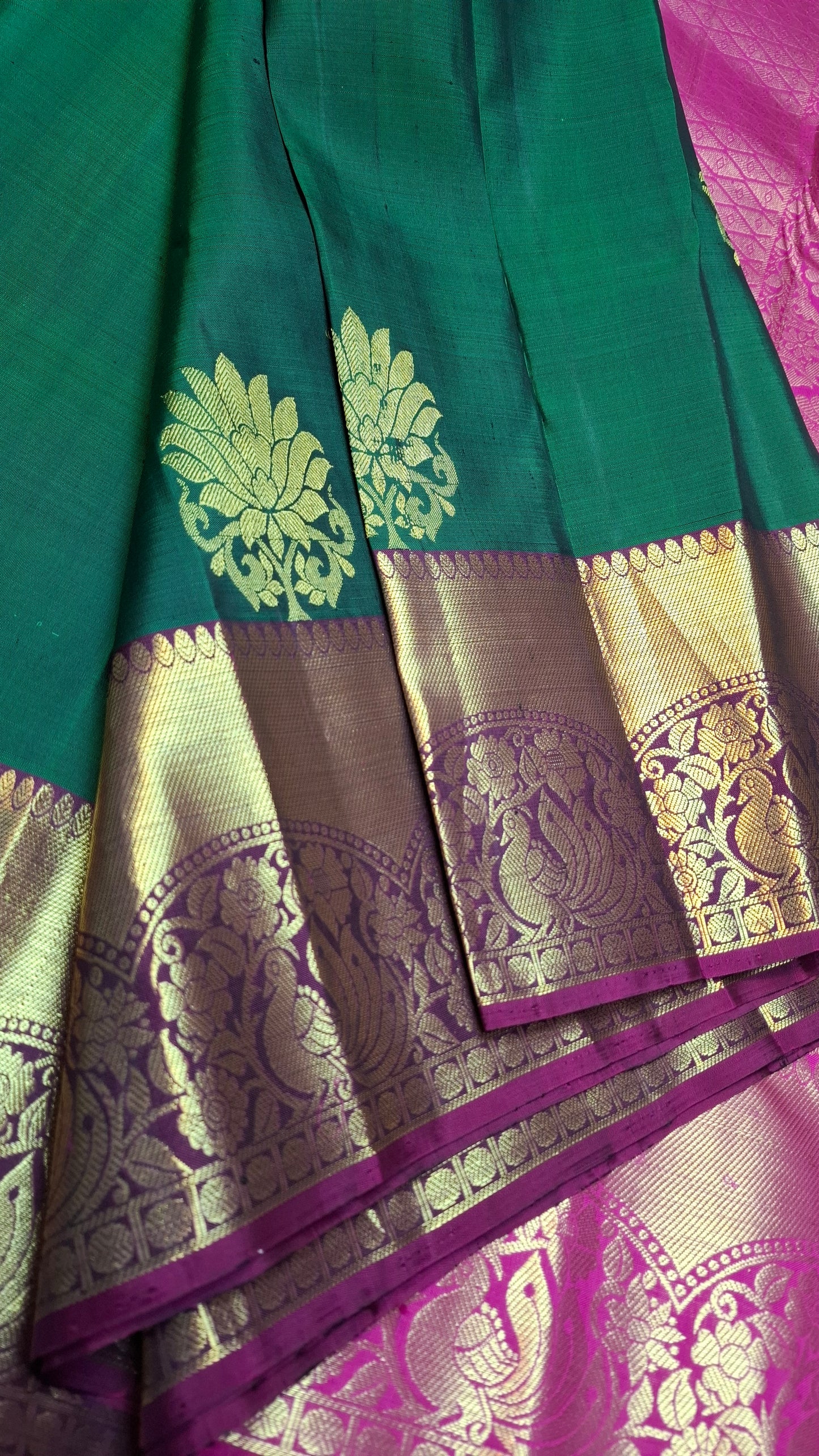 GREEN & MAGENTA PURE KANJIPURAM SILK