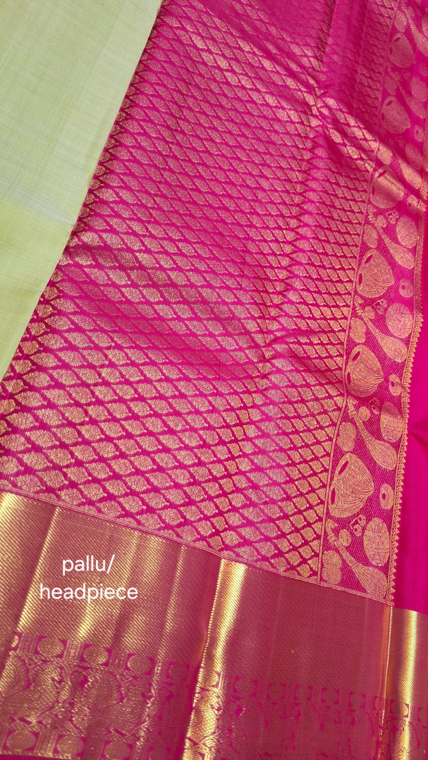 SAGE GREEN & MAGENTA PURE KANJIPURAM SILK SAREE