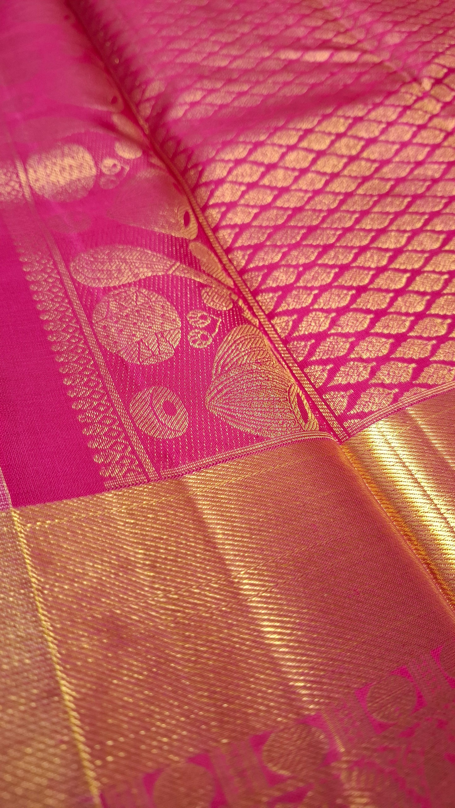 SAGE GREEN & MAGENTA PURE KANJIPURAM SILK SAREE