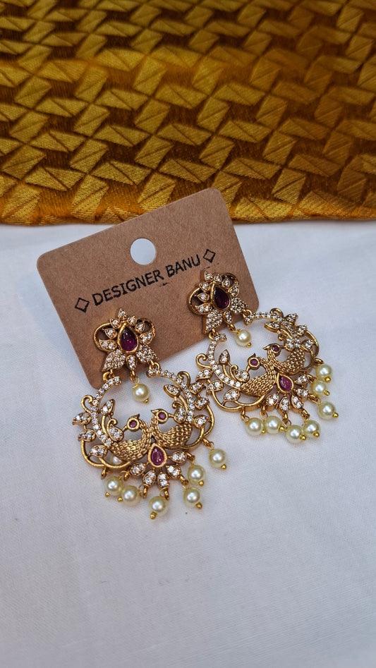ANTIQUE GOLD EARRINGS EO350