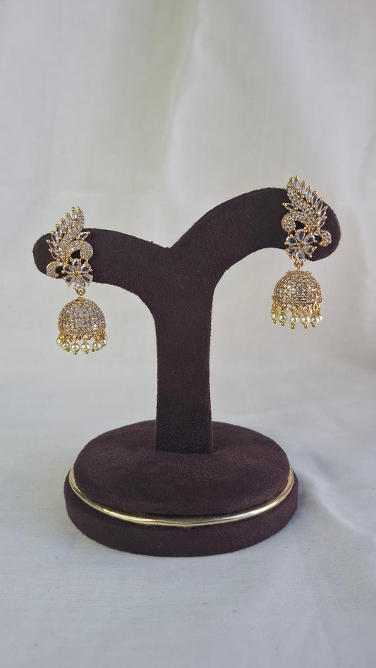 GOLD POLISH JUMKHAS E0356