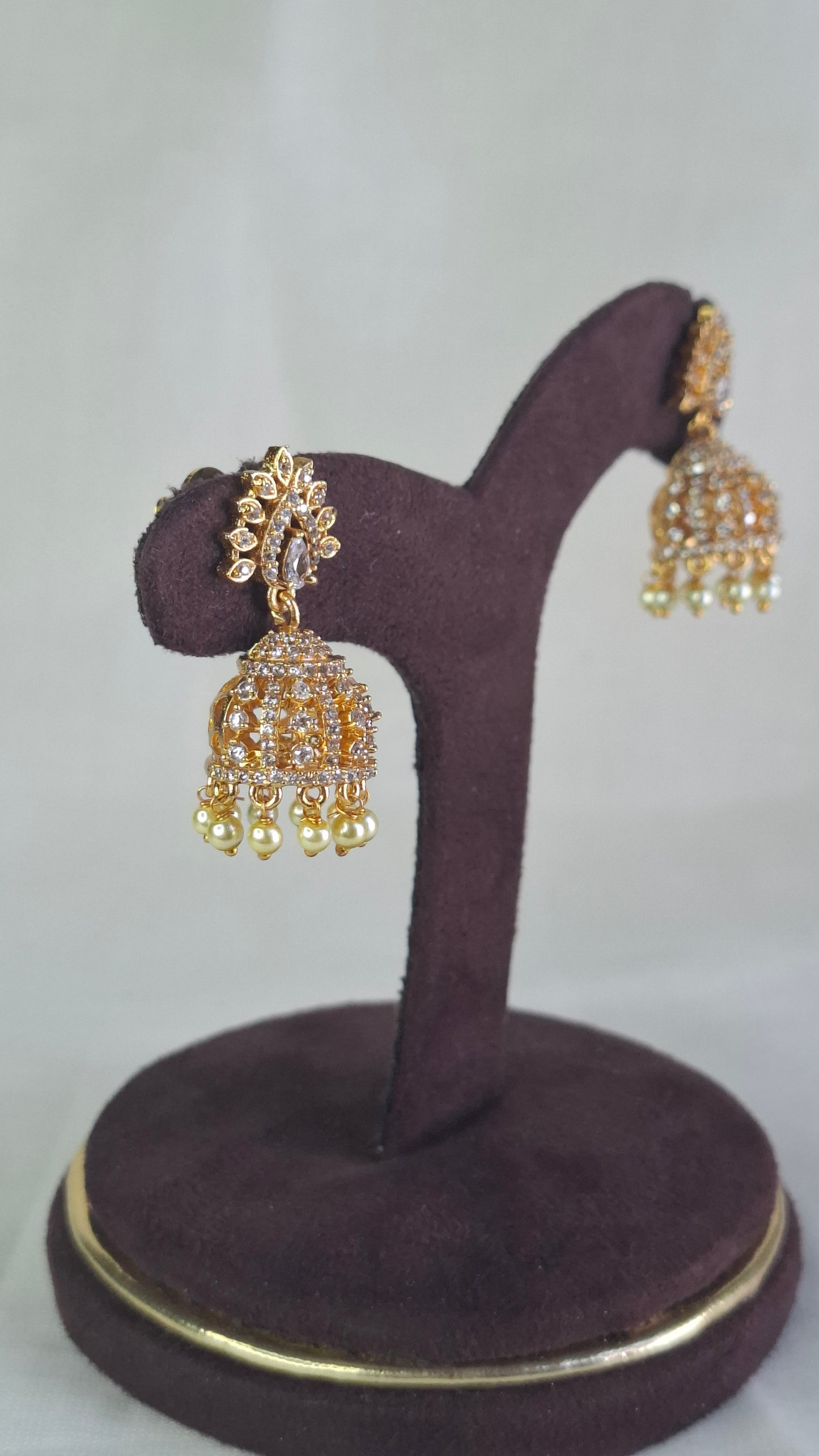 GOLD POLISH JUMKHAS E0362