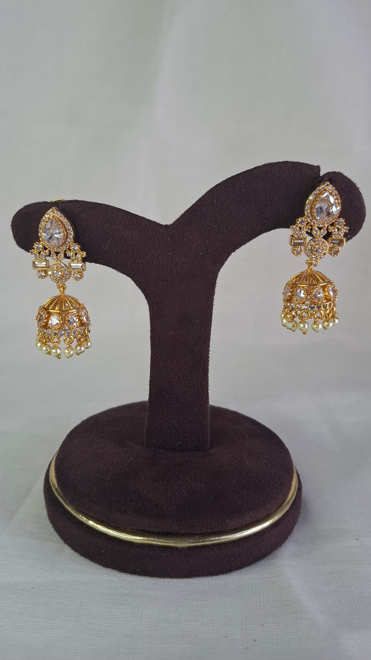 GOLD POLISH JUMKHAS E0374